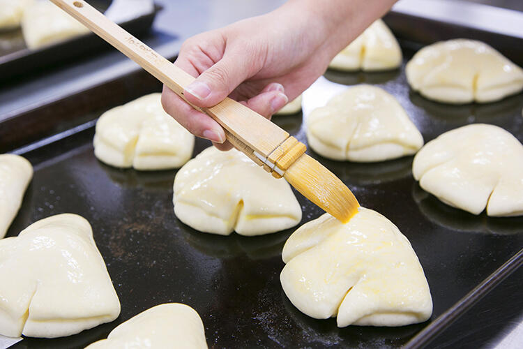 クリームパン04