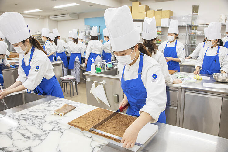 ブッシュ・ド・ノエル（1年次制作）02