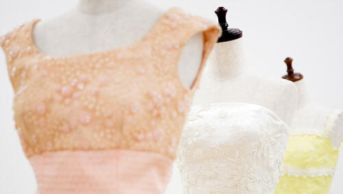 ウェディングドレス