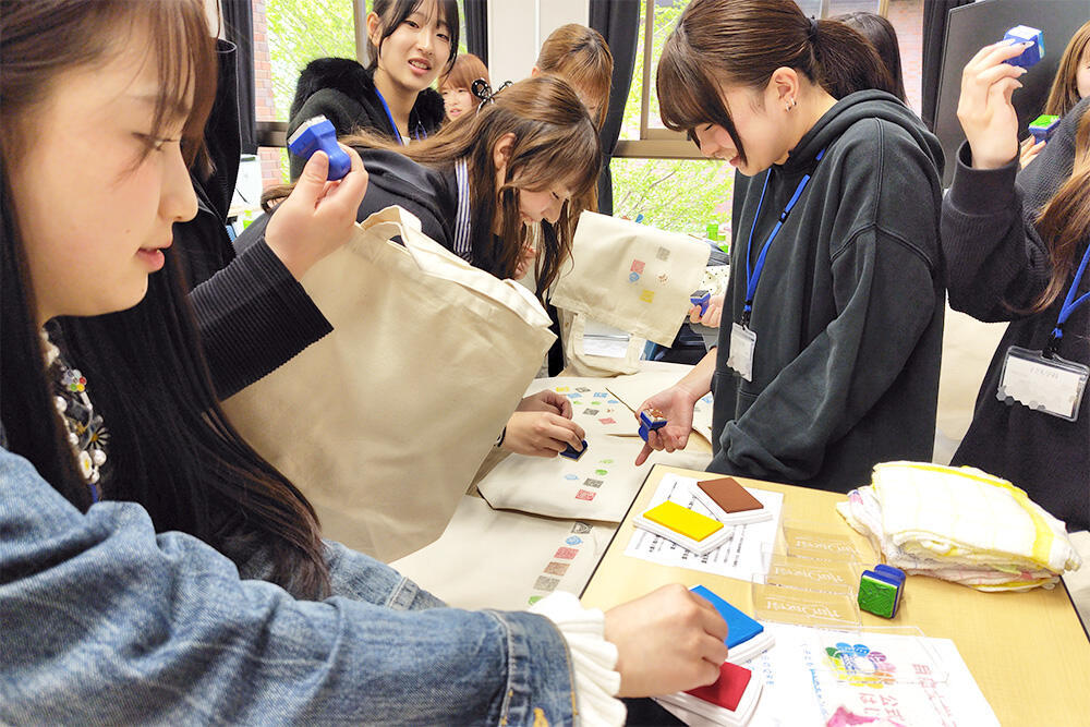 消しゴムハンコの交換会