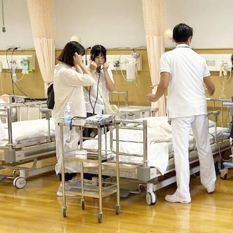 成人・老年看護学実習室展示