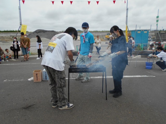 夏祭りボランティア2