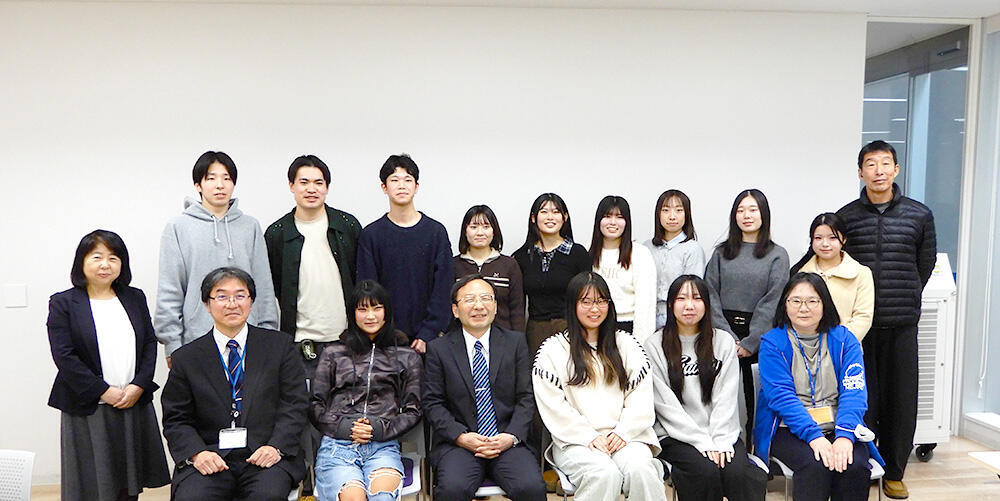 副専攻セミナー担当教員と受講生