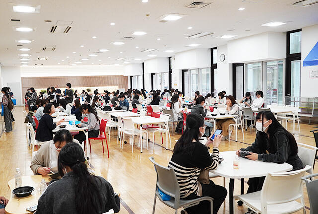 学食（新宿）